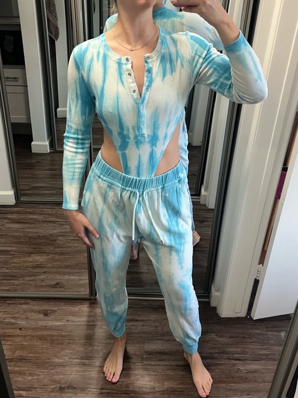 Akira Tie-Dye Blue Bodysuit & Jogger Lounge Set